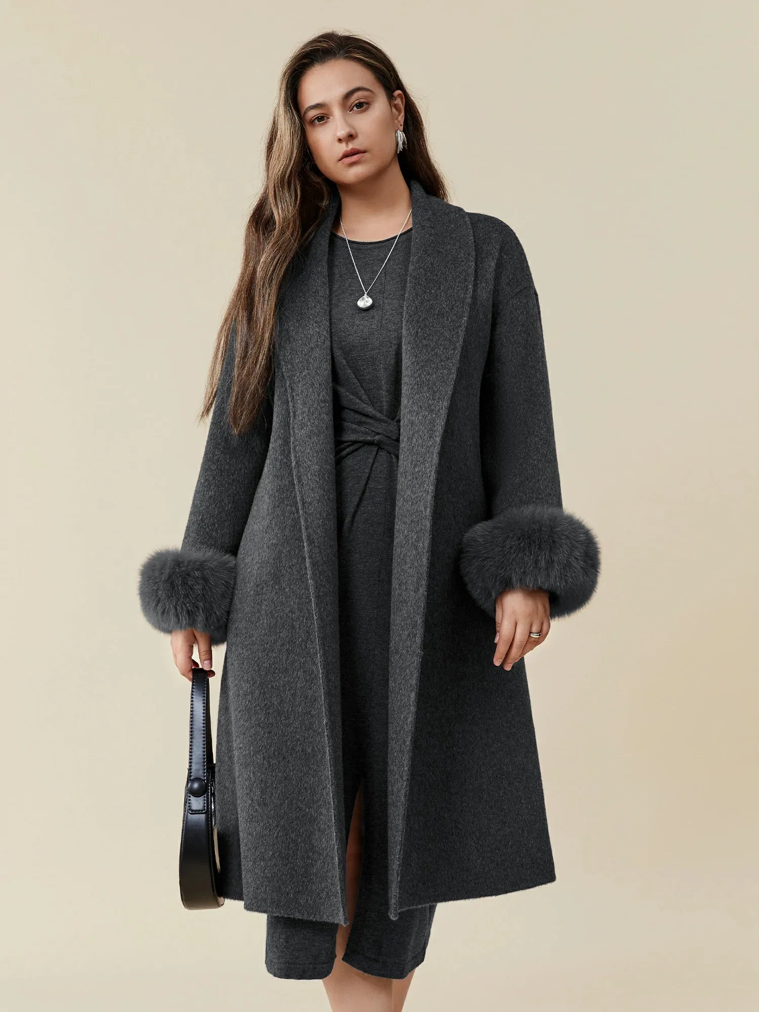 Amoretu 70.9% Wool Lapel Long Sleeve Plush Cuff Long Coat